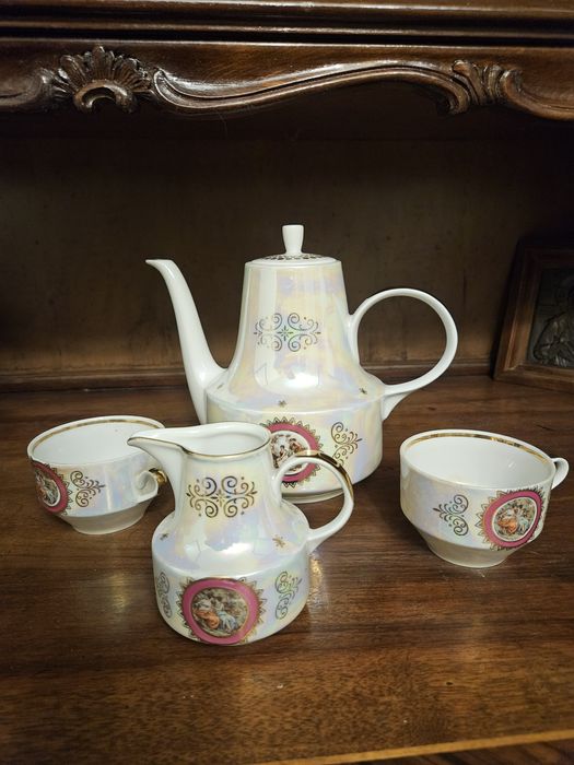 Посуда, чайный гарнитур