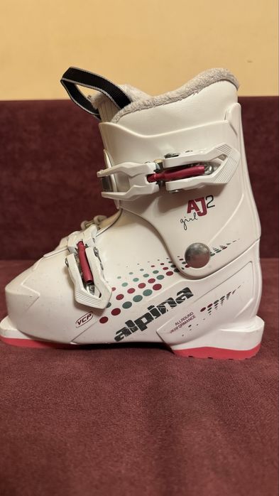 Clapari fete - Tecnopro si Alpina