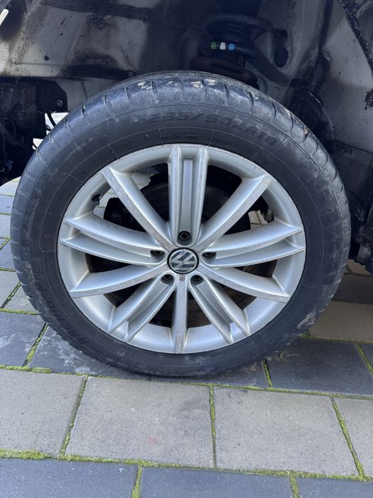 Trager,bara spate,oglinda/oglinzi,haion/luneta,parbriz pt vw tiguan