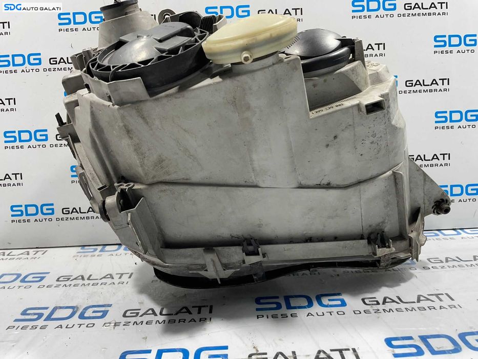 Far Stanga EUROPA FARA Xenon Mercedes Clasa C Class W203 NFL Non Facelift 2001 - 2004 Cod A2038200161 0301166201 [L4615]