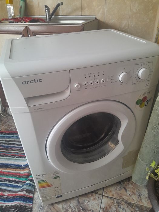 Vând mașină de spălat