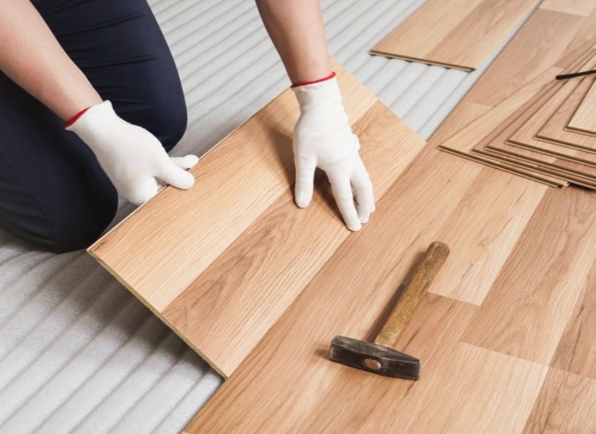 Укладка ламината качественно и в срок!