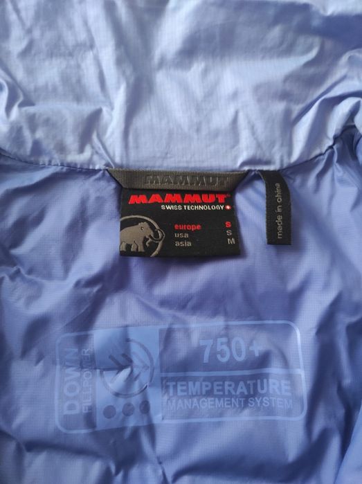 Vesta dama drumetie Mammut pertex  S