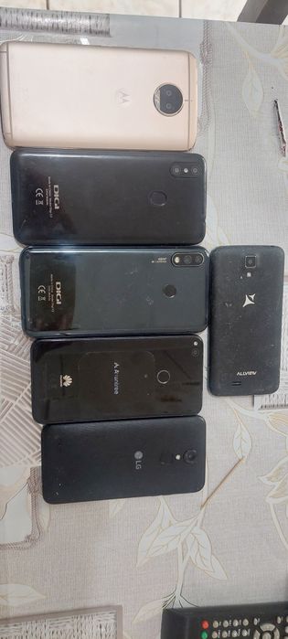 Vand telefoane functionale android ptr piese.