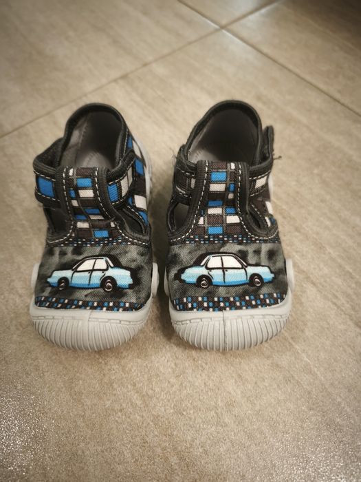 Пантофи за момче Колев и Колев