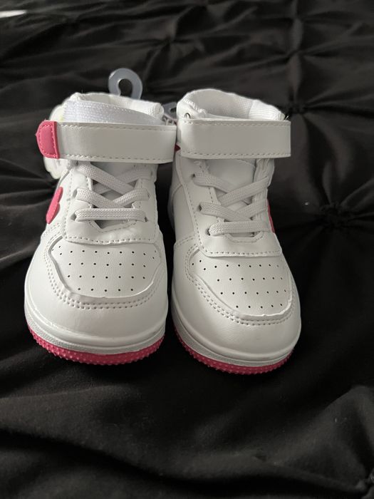 Детски кожени кецове размер 22