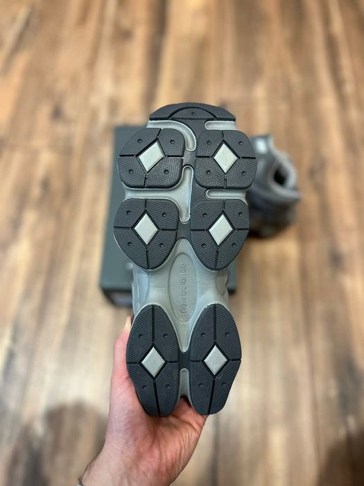 New Balance U9060ZGB