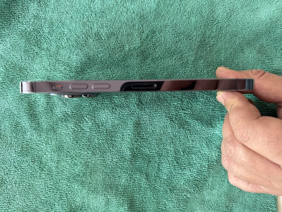 Iphone 14 Pro Max  Deep purple