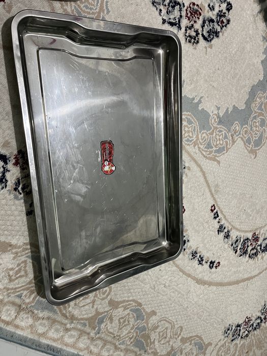 поднос металлический