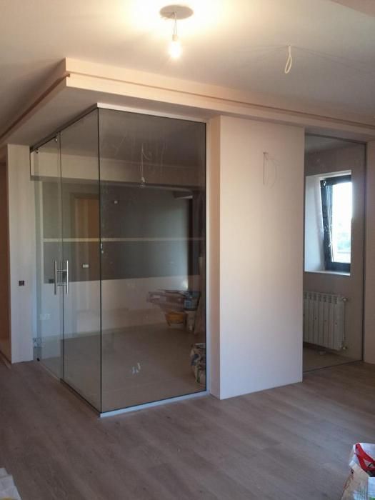 compartimentari sticla securizata usi pereti cabina dus paravan