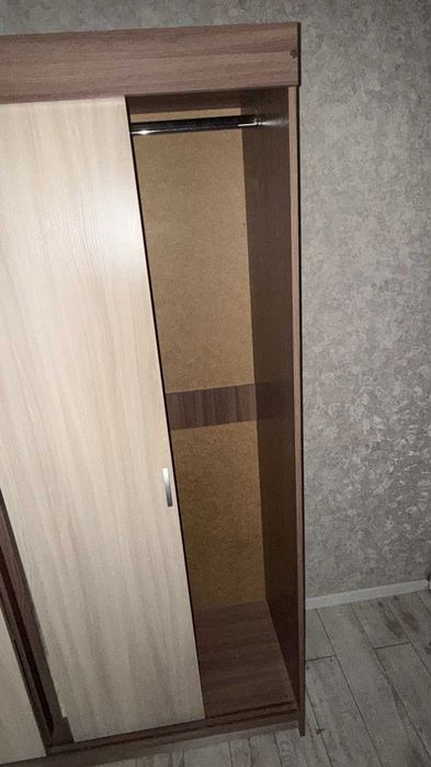 Продается большой шкаф