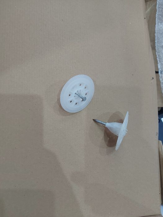 Воздушный гвоздезабивной и степлер