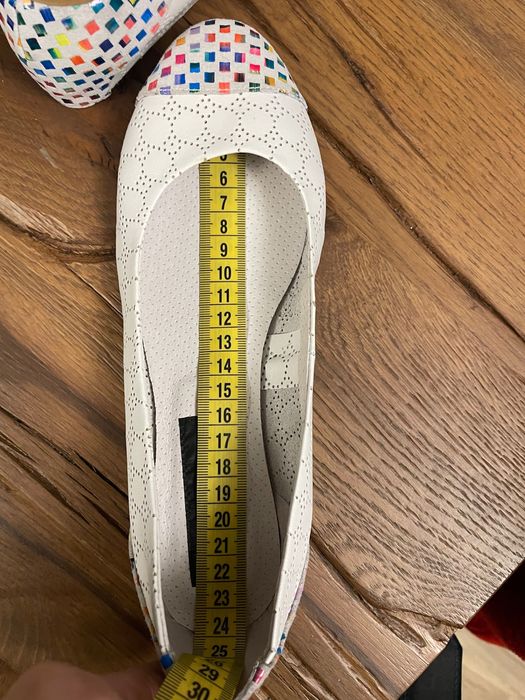 Balerini din piele perforată