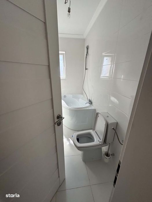 De vânzare 2 camere decomandate ,et.1 ,Ipotești(Hereditas)-Suceava
