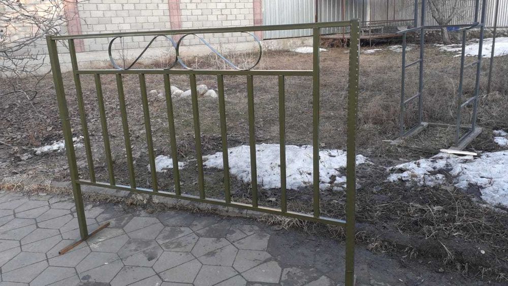 Столы с лавочками садовые