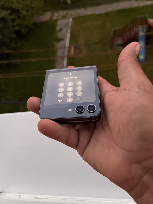 Galaxy Z Flip 5 256Gb