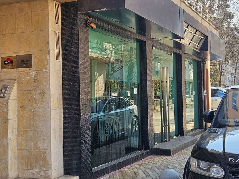 Магазин в София-Иван Вазов площ 274 цена 1880