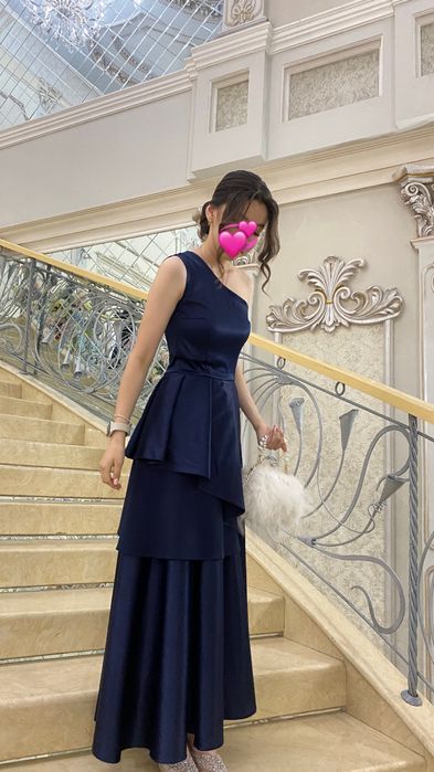 Продаю  вечернее платье одевала только 1раз