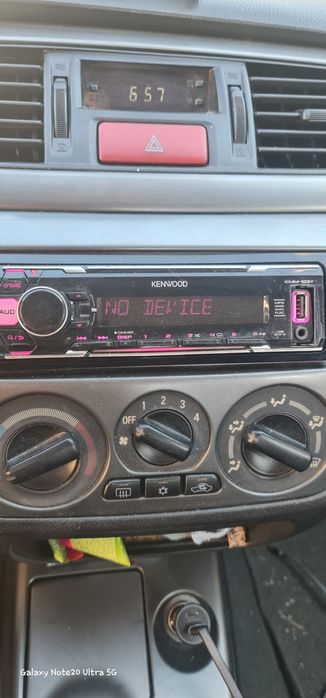 Авто плеър Kenwood