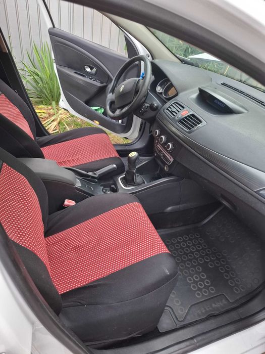 RENAULT Megane 2010 — imagine 5