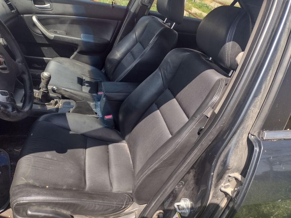 Продавам honda accord седма генерация 2.2 дизел на части