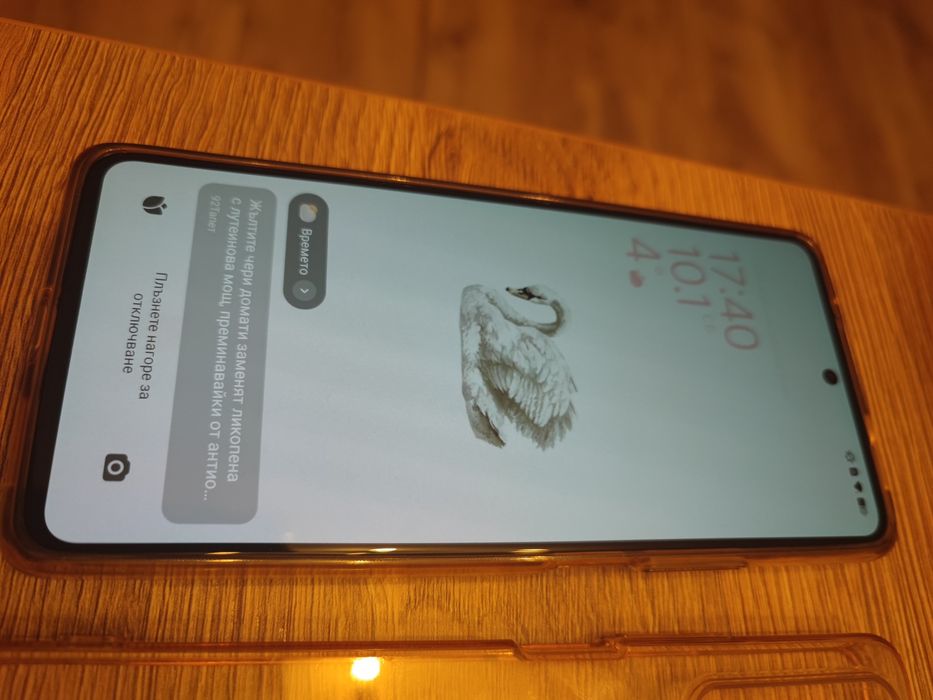 XIAOMI 11T телефона е неразличим от нов