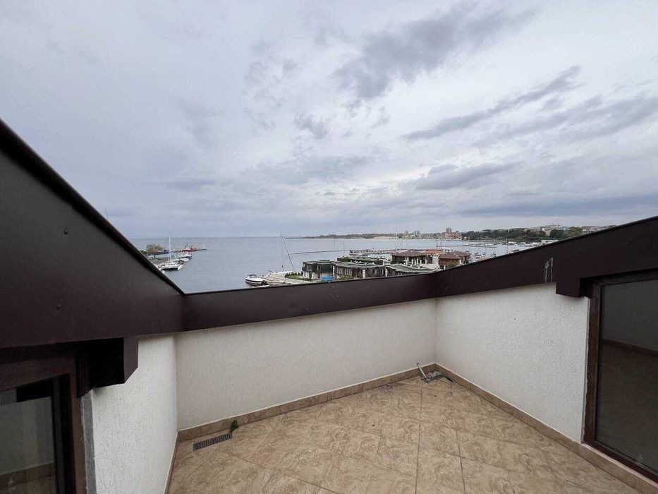 Продава се Хотел в Несебър - 900 кв.м за 2889 €/кв.м - Снимка #5