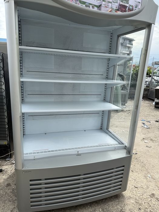 Хладилна витрина отворена UGUR