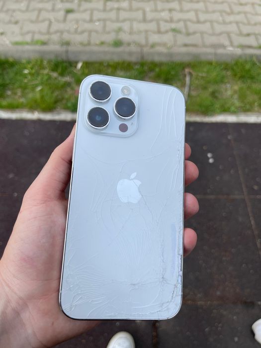 Vand IPhone 14 Pro Max