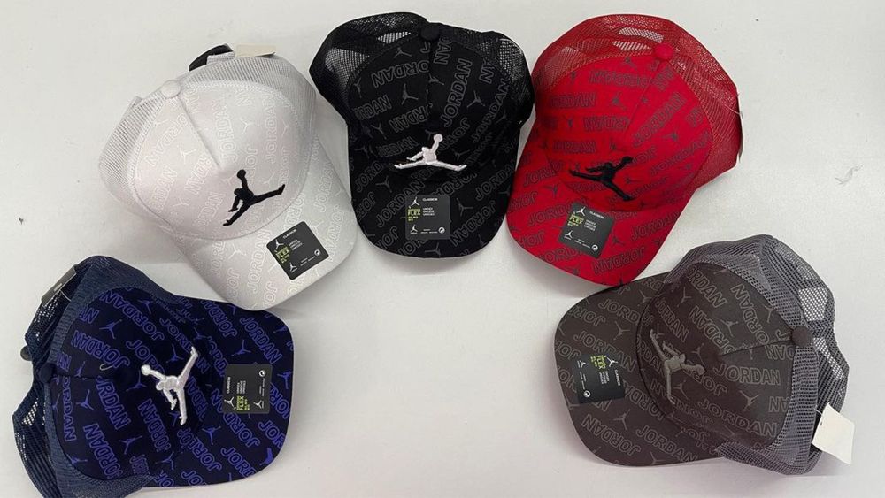 Маркови шапки