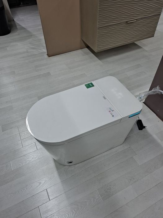 Smart unitazi  OSSO CERAMICS  ot pervih ruk