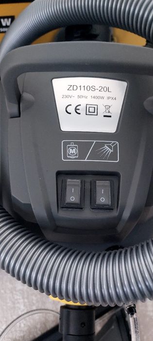 Пылесос с влажной уборкой