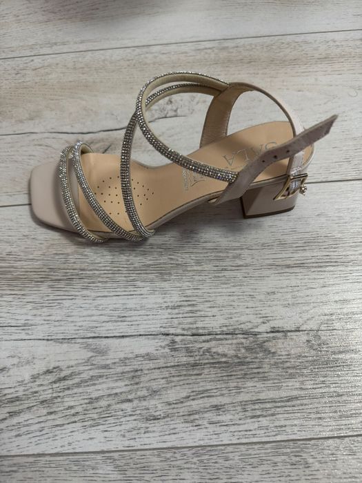 Sandale elegante Collection Sala