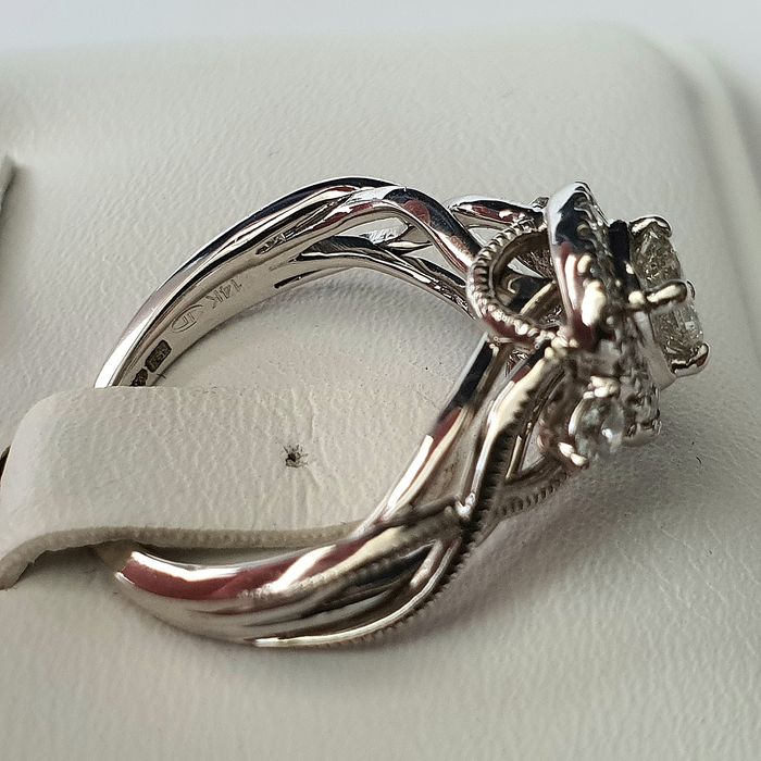inel aur alb 14k cu 0.52ct diamante naturale