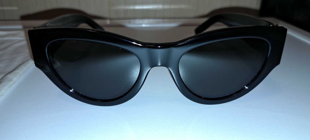 Ochelarii soare de lux pt Dama Yves Saint Laurent prod nou
