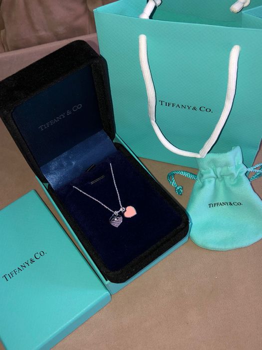 Lant Lantisor Tiffany & Co Doua pandantive roz piatra