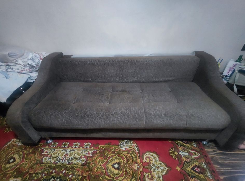 Диван в хорошем состоянии б/у