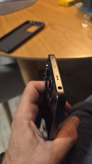 Vând Redmi Note 13 Pro 5G