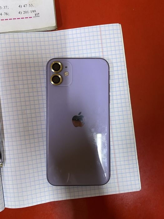 iphone 11 sotiladi ideal
