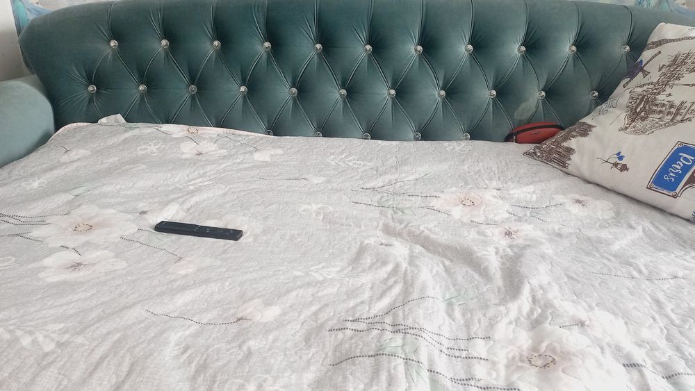 Диван в гостинную