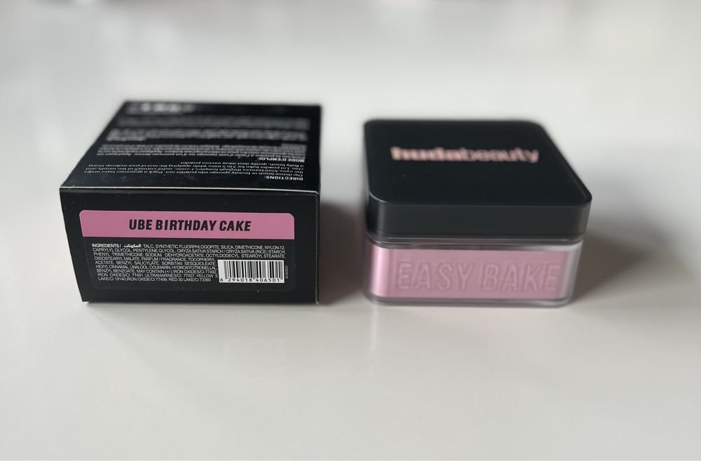 Huda Beauty Easy Bake • Nou • Original