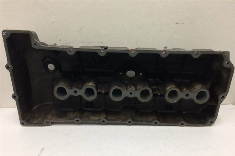 Крышка клапанная Bmw n52