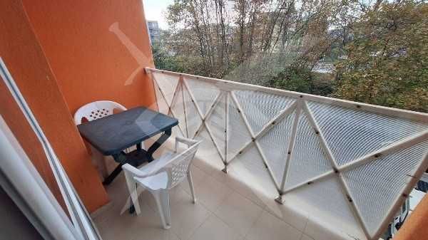 Продава се Двустаен апартамент в к.к. Слънчев бряг - 51 кв.м за 1412 €/кв.м - Снимка #5