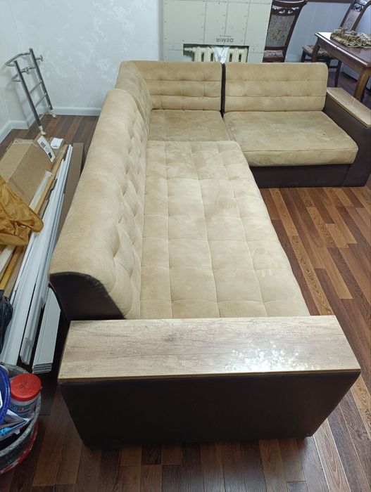Срочно продается угловой диван/Burchakli divan shoshilinch ravishda so
