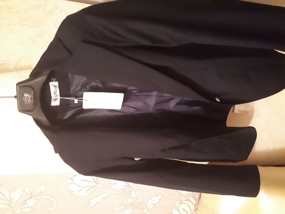 Пиджак школьный Max Mara темно синий 44р