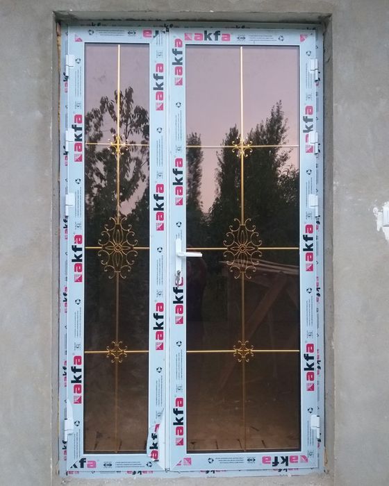 Акфа эшик ва ромлар