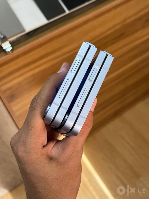 Samsung Z flip6 5