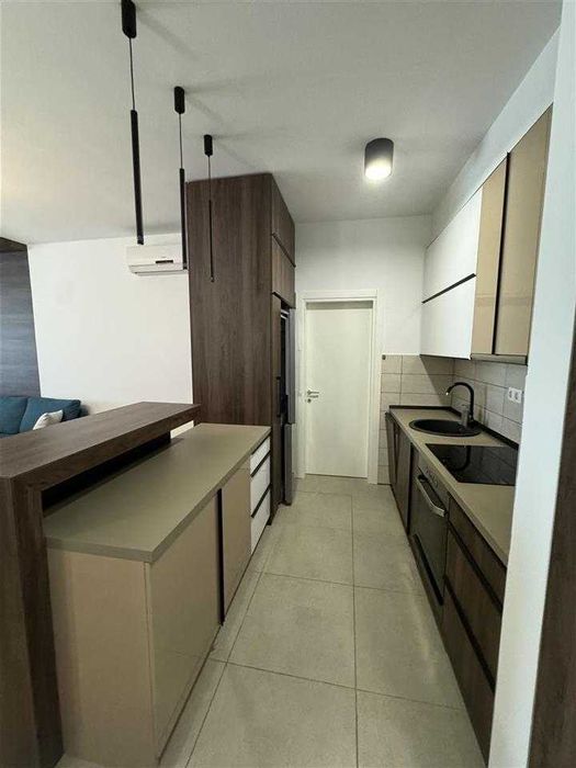 Дава се под наем Двустаен апартамент в Бургас, Славейков - 71 кв.м за 193.8 € - Снимка #1