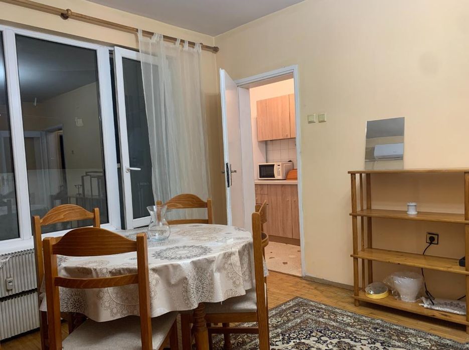 Дава се под наем Двустаен апартамент в Пловдив, Кършияка - 54 кв.м за 325 € - Снимка #1