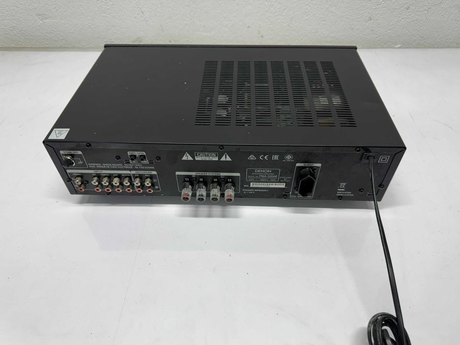 Усилвател стерео - Denon PMA-520AE